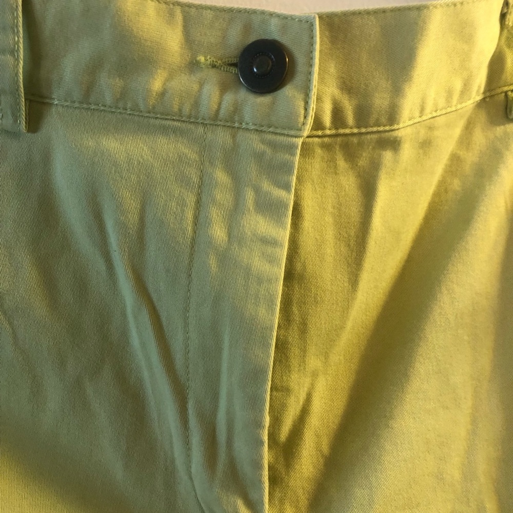 Size 16 lime colored shorts - Picture 2 of 5